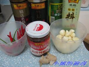 ������צ������