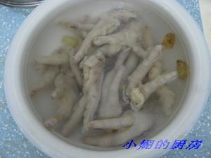 ������צ������