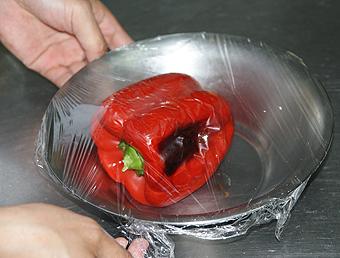 柳橙风味的红甜椒土豆卷的做法