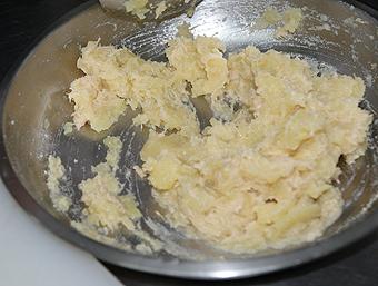 柳橙风味的红甜椒土豆卷的做法