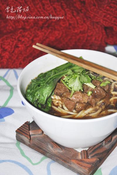 电高压锅西红柿牛腩+红烧牛肉面的做法