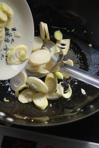 ��Ǯ�𻨵�������