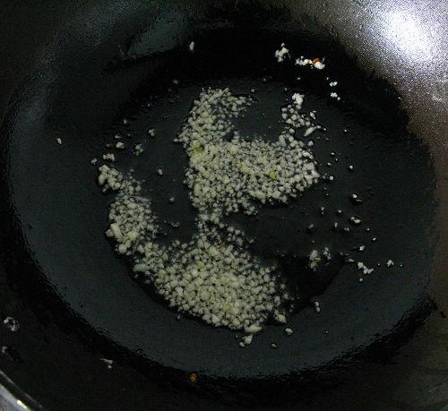 蒜炒红薯叶的做法