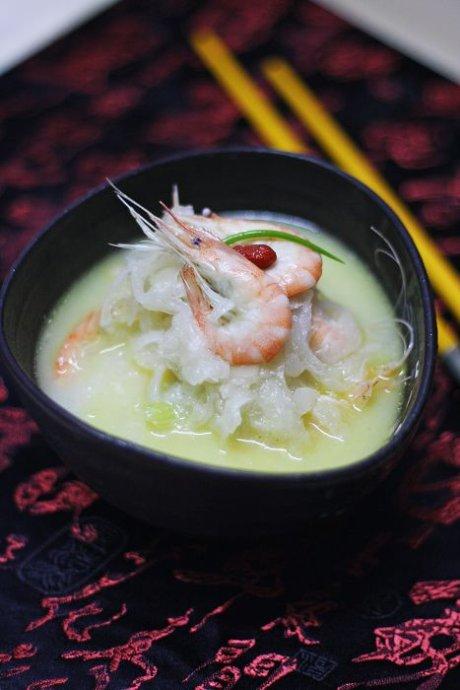 萝卜丝鲜虾汤的做法