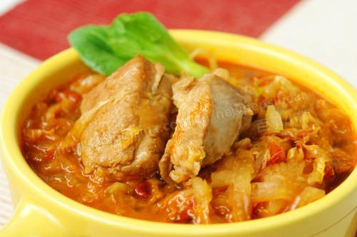 火辣版酸菜排骨的做法