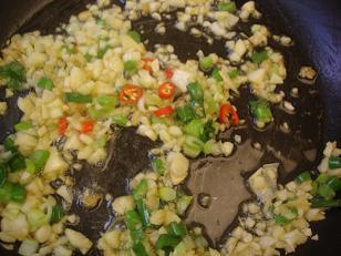 避风塘炒虾的做法