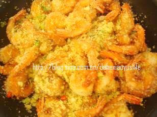 避风塘炒虾的做法