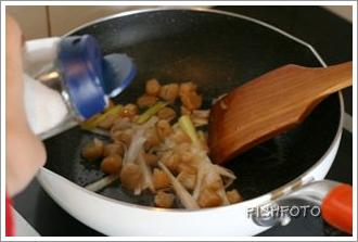 �ɱ�Բ�ײ˵�����