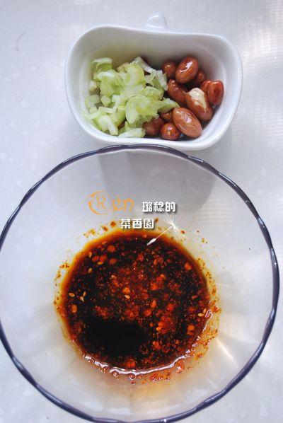 �����۶�������