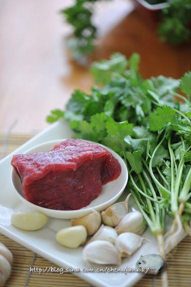 香菜拌牛肉的做法