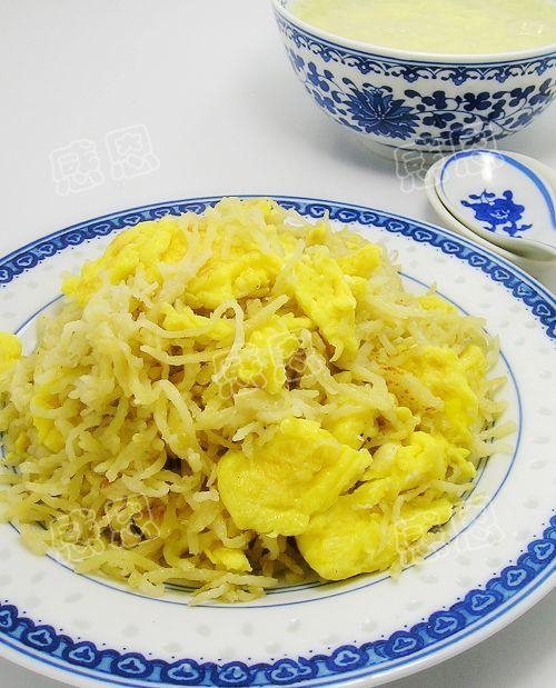 土豆丝炒鸡蛋的做法