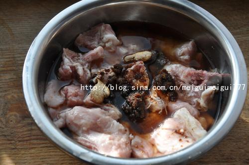 黄酒陈皮烧排骨的做法