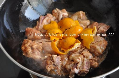 黄酒陈皮烧排骨的做法