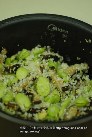 电饭锅腊肉杂粮饭的做法