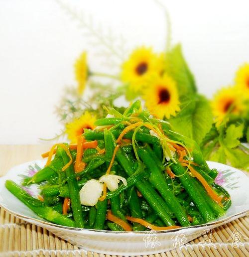 蒜头炒瓜远的做法