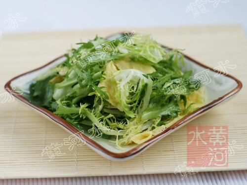 鸡蛋拌苦苣的做法