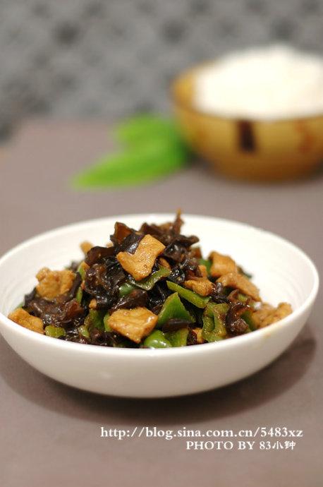 木耳肉片的做法