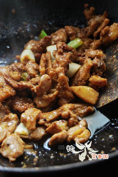 苦瓜煸鸭肉的做法