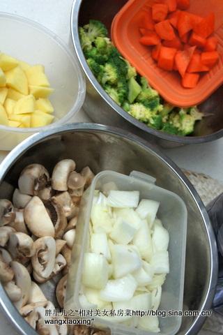 鸡肉蔬菜奶酪焗饭的做法