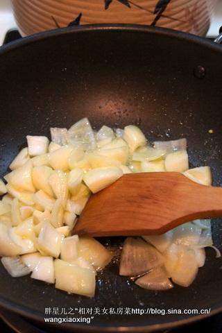 鸡肉蔬菜奶酪焗饭的做法