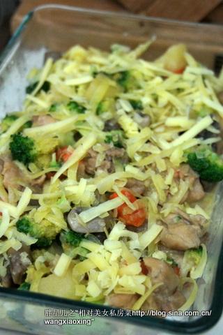 鸡肉蔬菜奶酪焗饭的做法