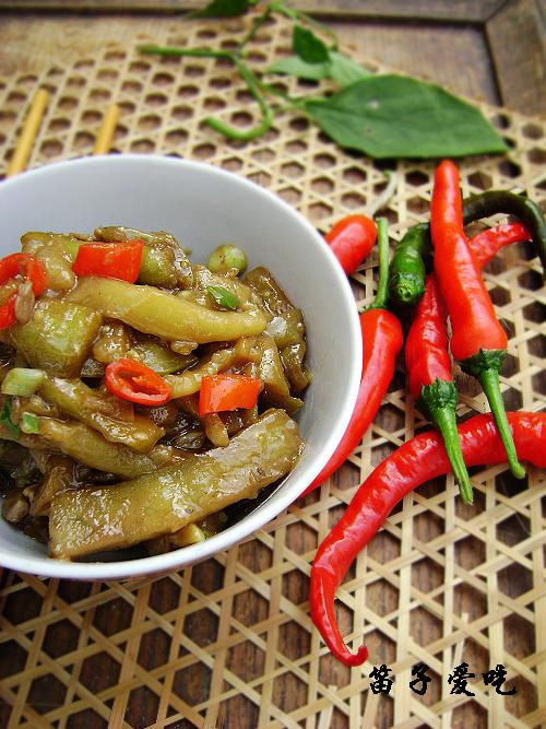 辣香茄条的做法