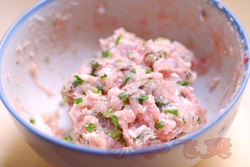 萝卜炆鲮鱼滑的做法