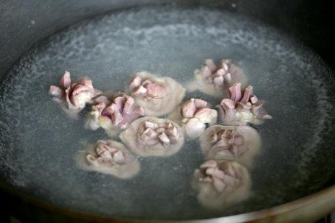 火爆鸭肫猪肚的做法