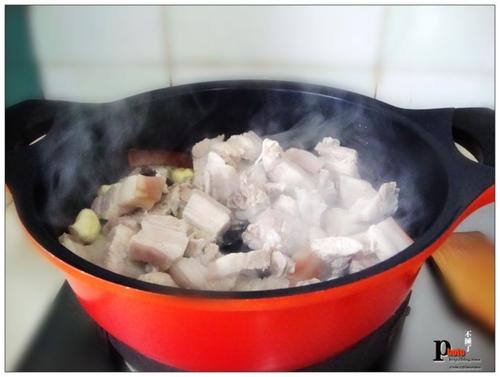 陈年黄酒焖五花肉的做法