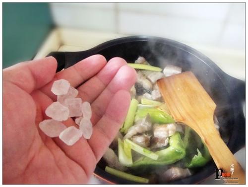 陈年黄酒焖五花肉的做法