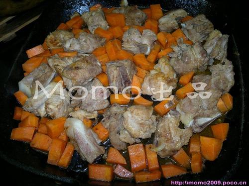 ���ܲ����ŹǱߵ�����