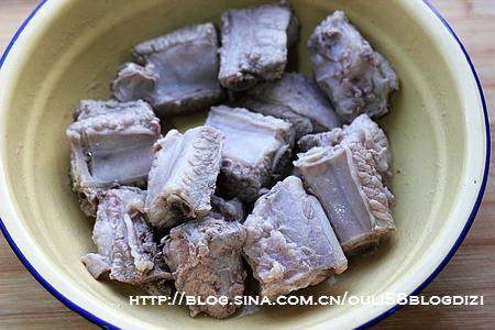 梅菜蒸排骨的做法