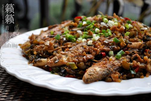 雪里蕻炆刁子鱼和香酥刁子鱼的做法