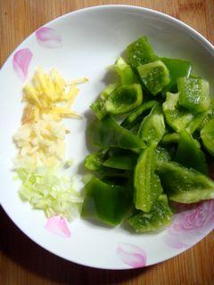 豉汁青椒炒里脊的做法