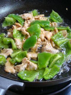 豉汁青椒炒里脊的做法