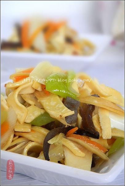 �б�Ѭ����˿������