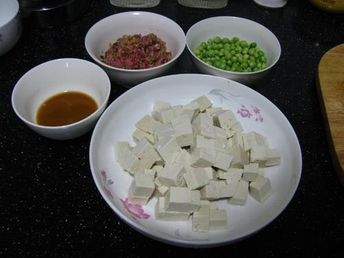 红烧烂肉豆腐的做法