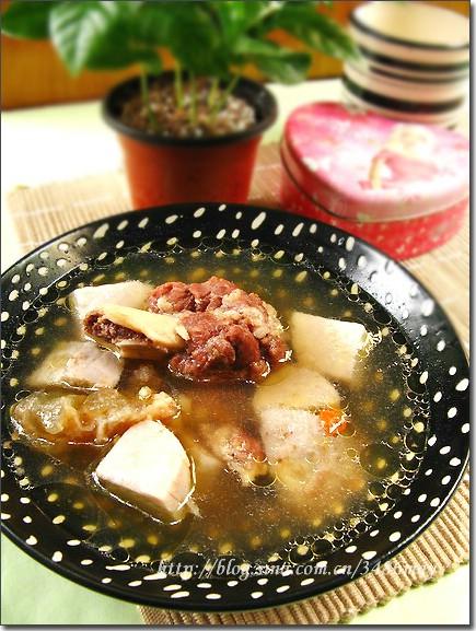 牛肉芋头汤的做法