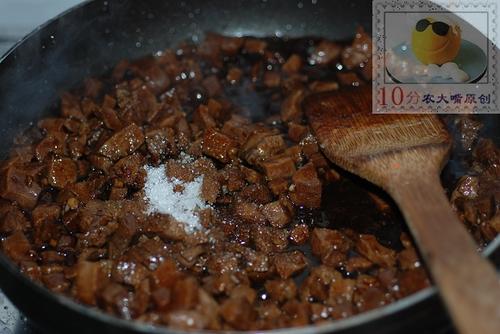 酱爆牛舌的做法