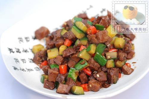 酱爆牛舌的做法