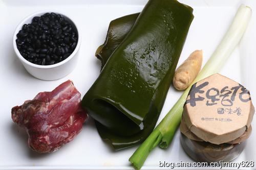 黑豆海带牛尾汤的做法