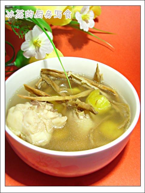 板栗鸡汤的做法