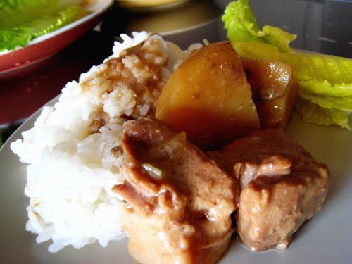 蘑菇酱炖牛肉的做法