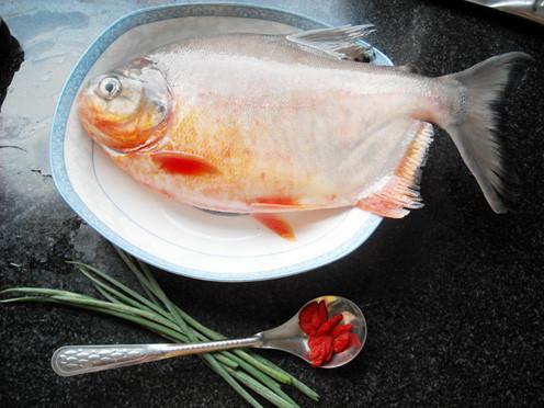 清蒸扁鱼的做法