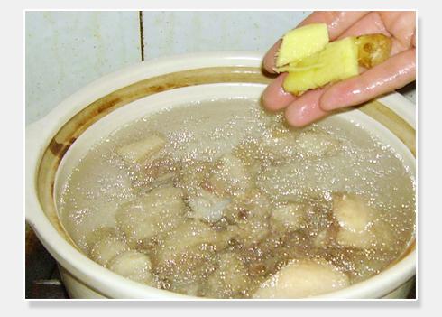 罗汉笋老鸭煲的做法