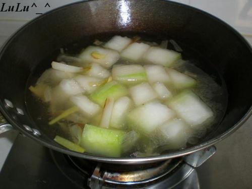 冬瓜紫菜汤的做法