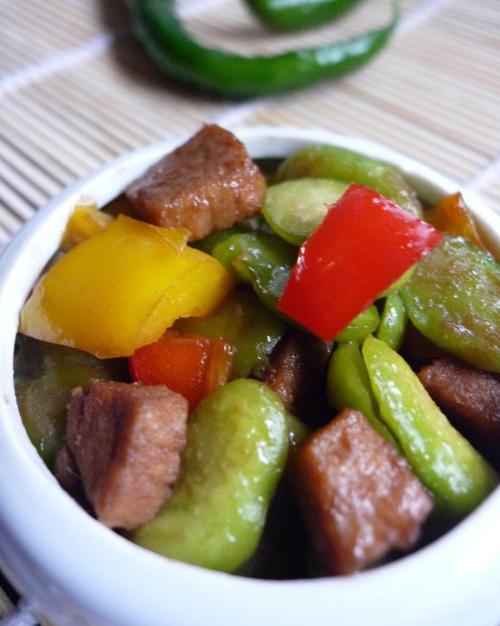 里脊蚕豆的做法