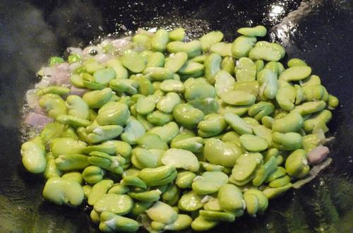 里脊蚕豆的做法