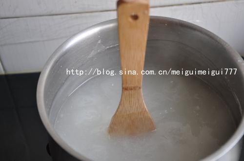 家乡炒凉粉的做法