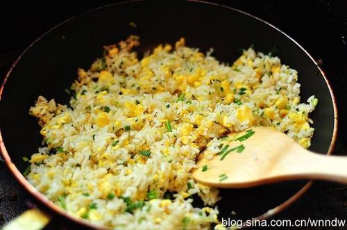 ��ʽ���ռ��䵰����������